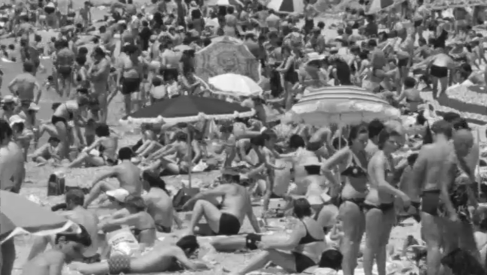 Το Αρχείο της ΕΡΤ παρουσιάζει τα «μπάνια του λαού», την δεκαετία του '70