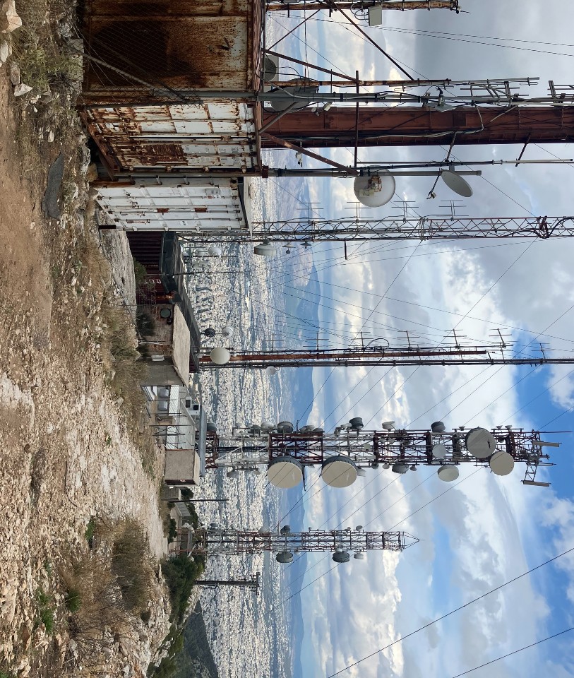 Μέχρι που, στα FM της Αθήνας, μπορούν να εκπέμπουν οι ραδιοσταθμοί;