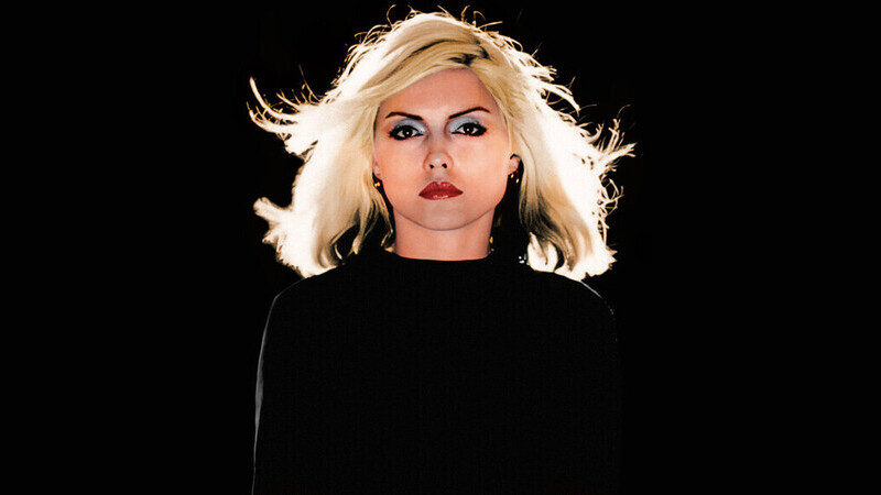 Ιστορίες για άνδρες από γυναικείες φωνές στο Κανάλι 1 90.4