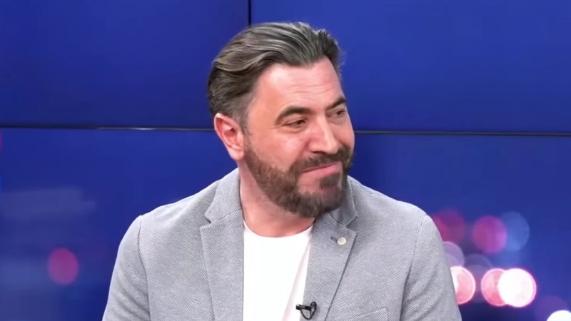 Αποχώρησε από τη Δημοκρατία ο διευθυντής της, Δημήτρης Ριζούλης